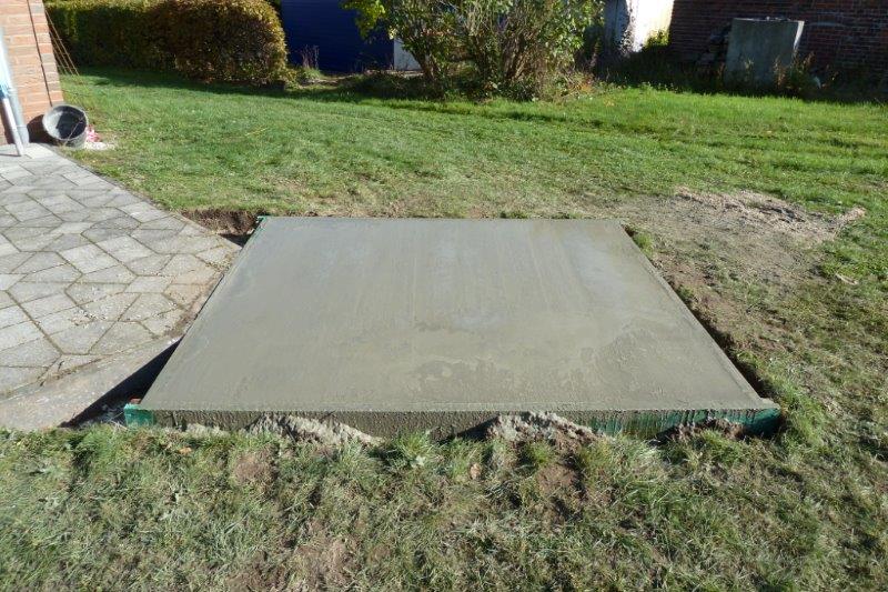 Die Bodenplatte ist fertig