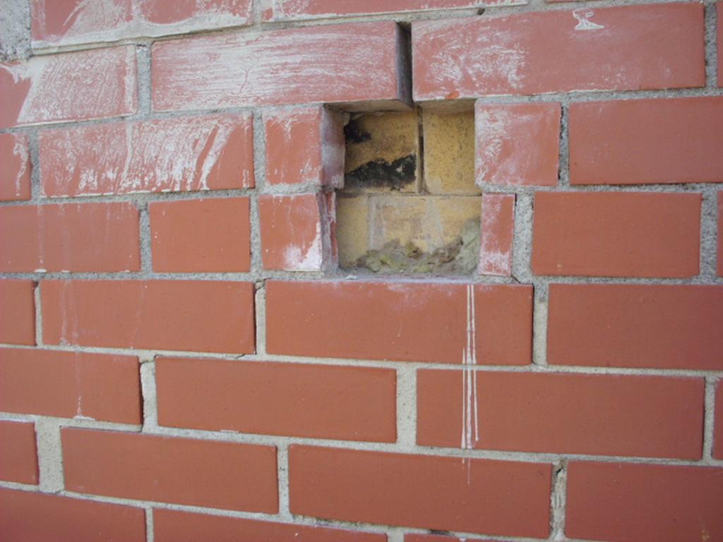 mit Isolierung aufgefüllt